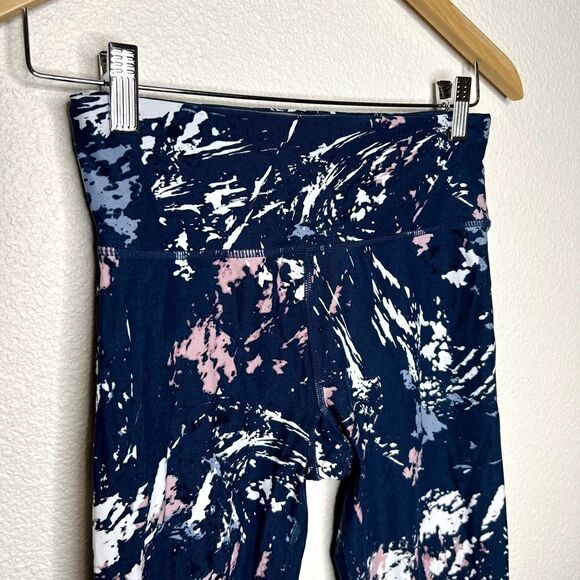 Calvin Klein Patterned High Waisted Cropped Athletic Leggings Tights Size Small - Picture 3 of 6